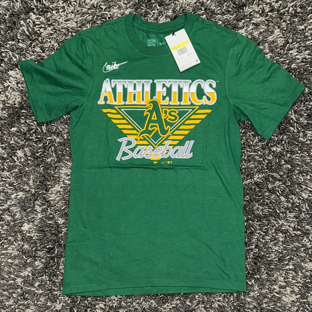 New Nike Green Athletics Baseball Tee